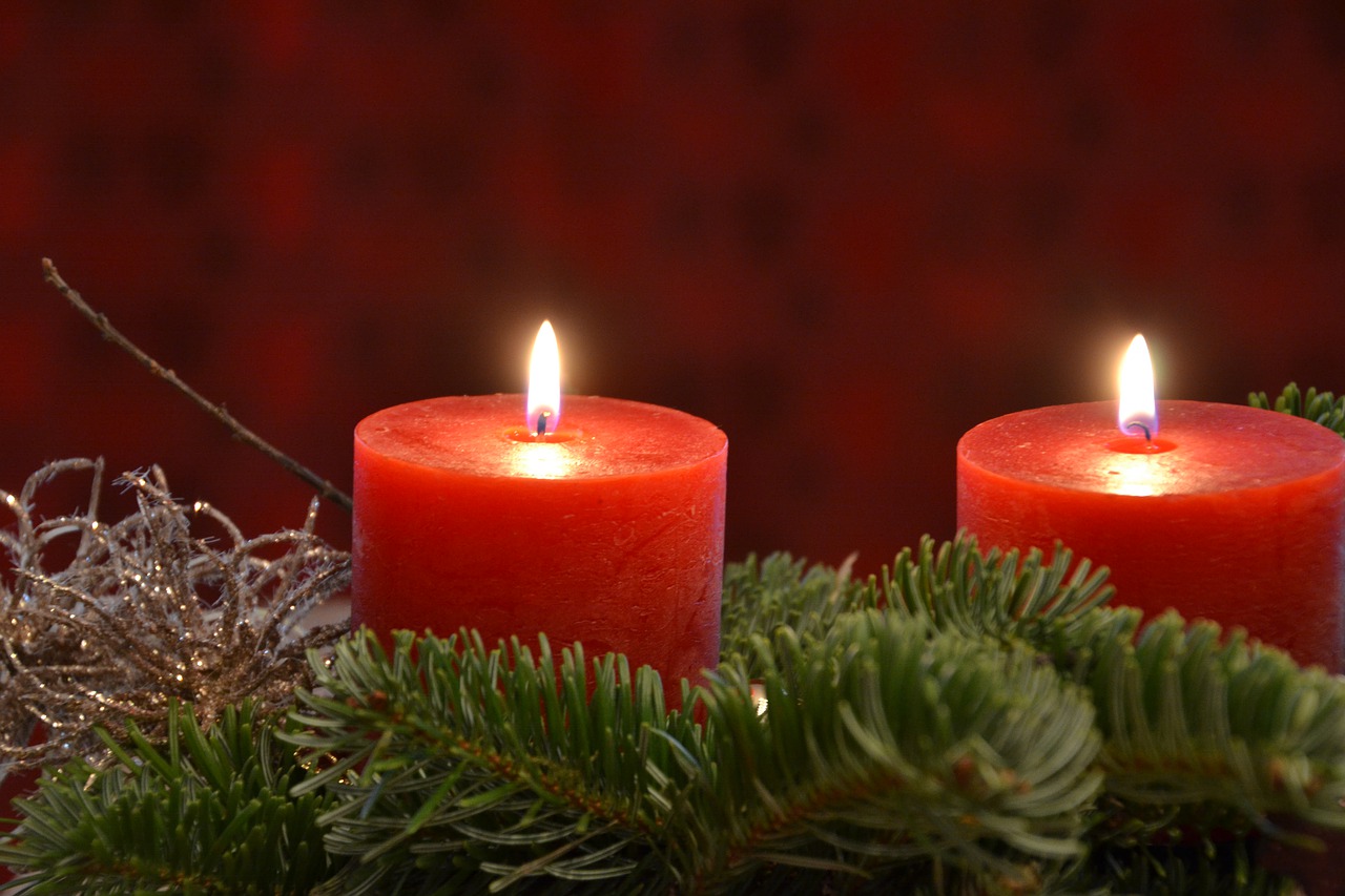 Messu 2. adventtisunnuntai kaksi kynttilää
