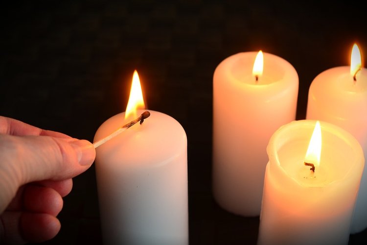 Pyhäinpäivän messu Pyhäinpäivän messu